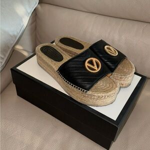 VALENTINO BY MARIO VALENTINO
Clabee Leather Espadrille Platform Sandals size 8